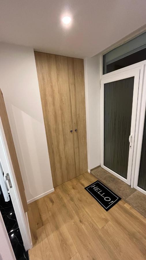 Appartement Luxe Jaune Сент-Этьен Экстерьер фото