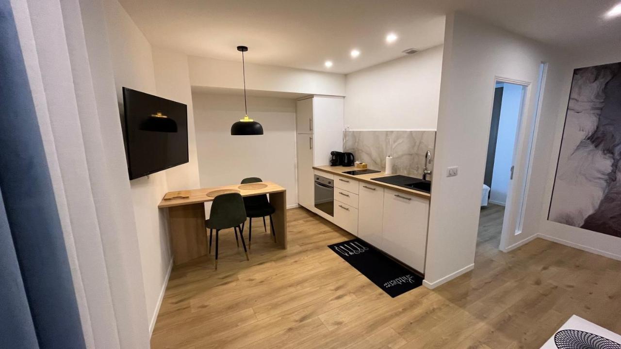 Appartement Luxe Jaune Сент-Этьен Экстерьер фото